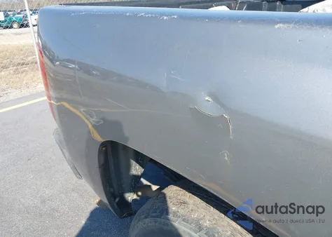 2008 Chevrolet Silverado 1500 Lt1 z USA, uszkodzony, nr VIN 2GCEK19C081325427